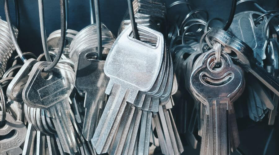 Expert tile roof repair services in Elwin, IL